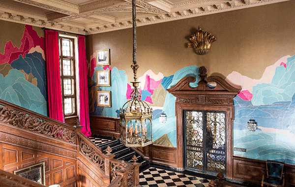 <img src="Greystone-Mansion.gif" alt="inside of mansion remodeled by Rob Roy">